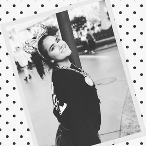 Meet your Posher, Emma